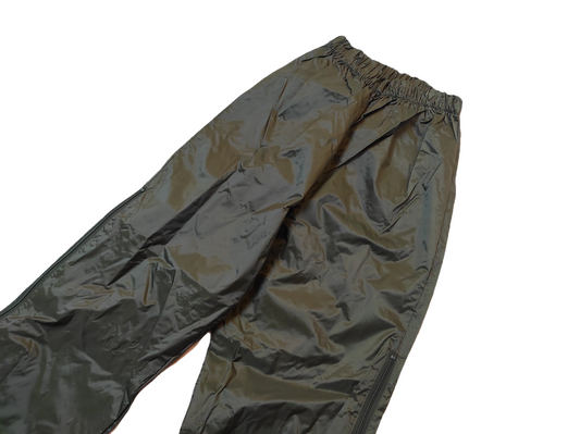 New Vintage 1990s French army waterproof overtrousers rain gear wet pants trousers lightweight over trousers olive drab