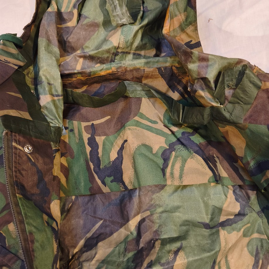Authentic British Army waterproof Parka military coat jacket DPM camouflage raincoat rain gear camo vinyl woodland snaps
