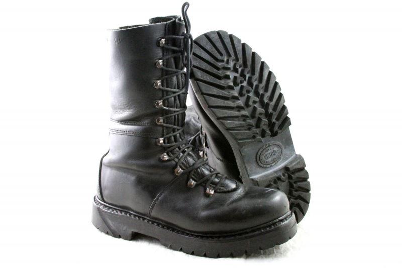 Authentic Austrian army Edelweiss Mountain boots Black leather paratrooper para shoes combat assault military half lined vintage 1980s