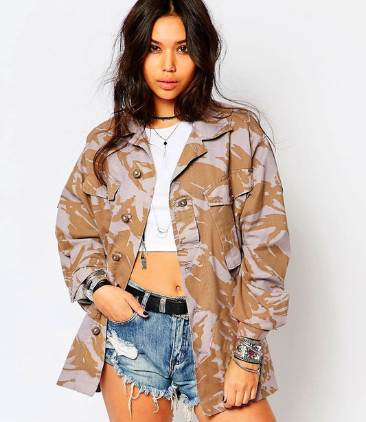 Vintage Women's British army desert camo oversized shirt jacket coat military camouflage