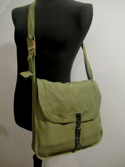 Vintage 1930s Bulgarian Army breadbag Satchel shoulder bag green blst military P