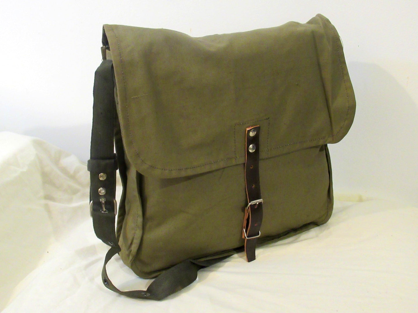 Soviet Era 70s Bulgarian Army breadbag Satchel shoulder bag military green brs Q Communist