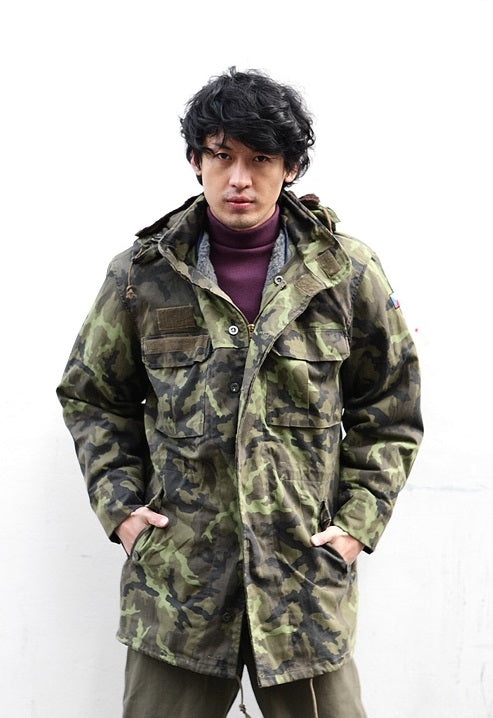 New Vintage Czech army camo field parka jacket military coat camouflage 1990s mens deadstock
