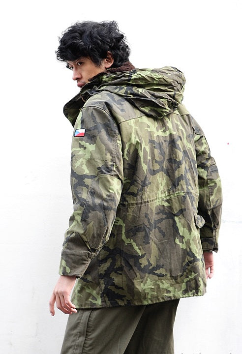 New Vintage Czech army camo field parka jacket military coat camouflage 1990s mens deadstock