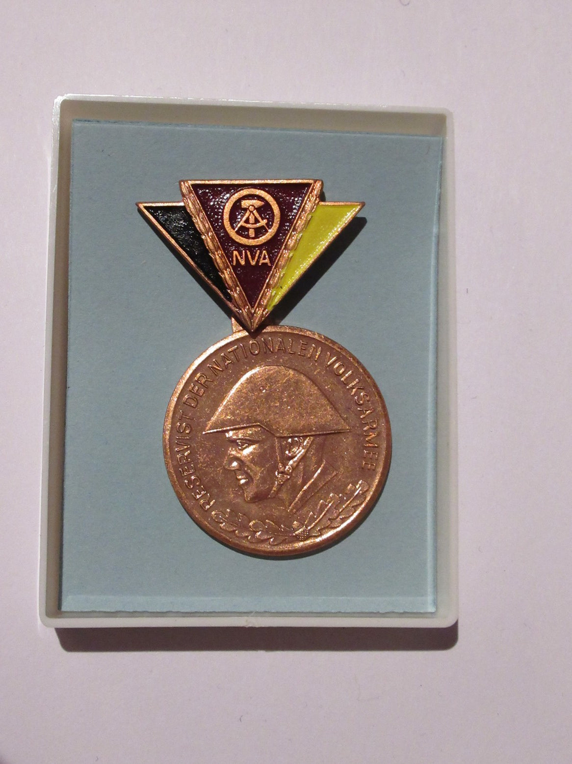 New Vintage East German NVA Reservist bronze medal insignia badge pin communist DDR