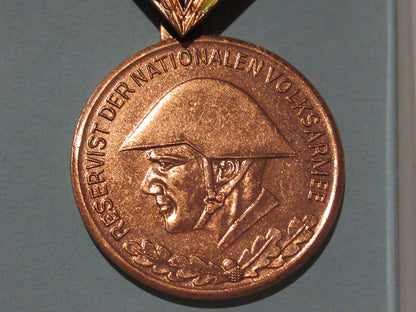 New Vintage East German NVA Reservist bronze medal insignia badge pin communist DDR