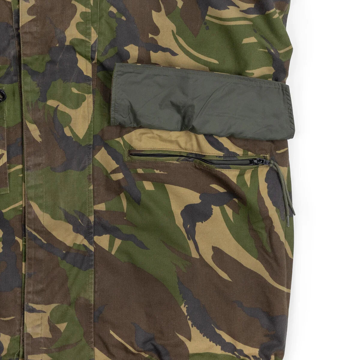 vintage late 90s Dutch Army hardshell goretex parka DPM camo military camouflage waterproof woodland