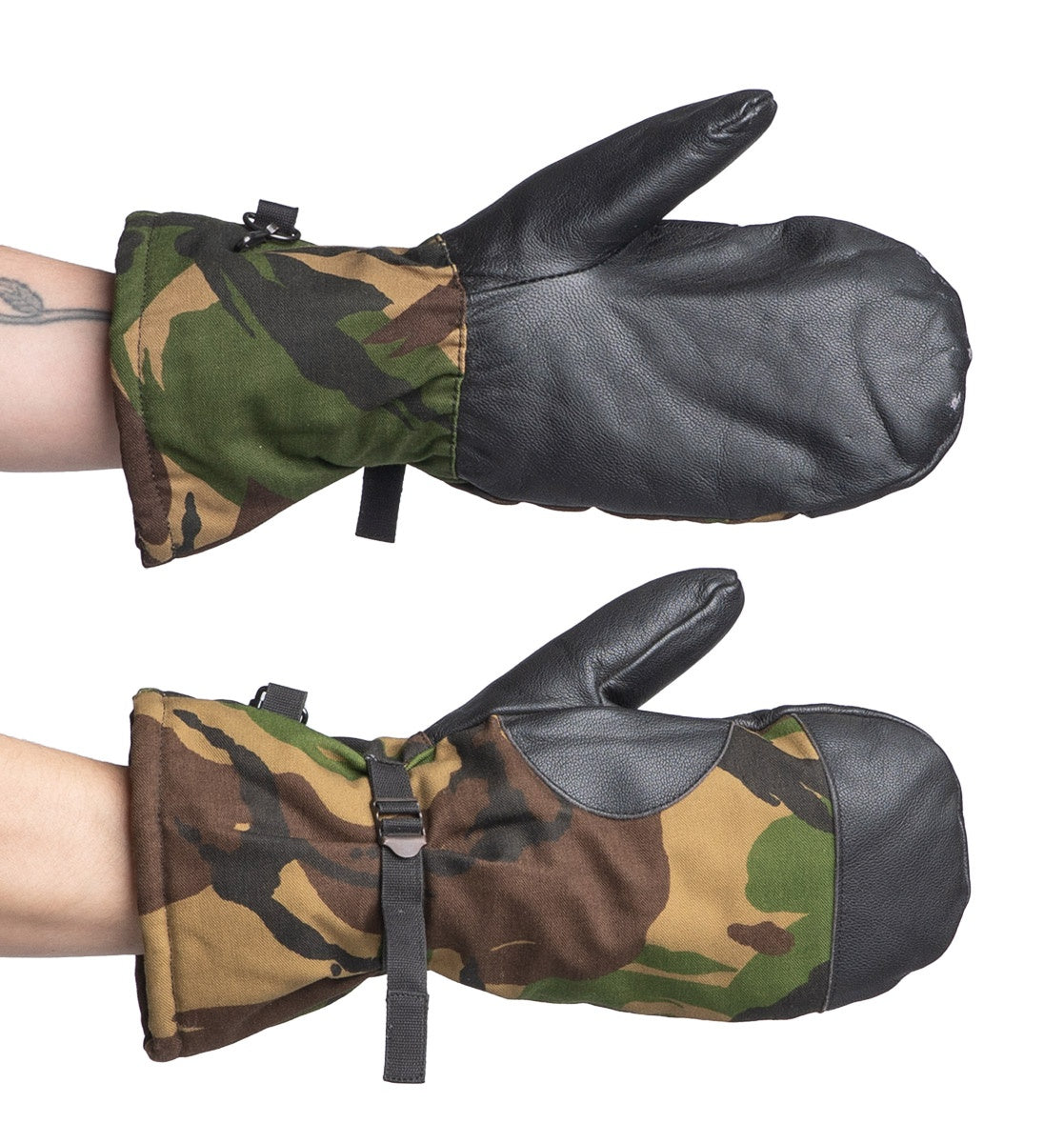 Dutch Army winter camouflage mittens DPM gloves faux fur lining, leather thumb and palm camo military