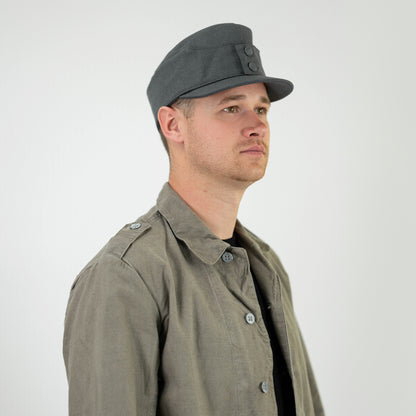 Vintage 1980s Finnish Army mountain troop hat cap wool blend military visor ear flaps M65 M61