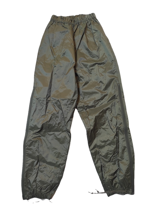 New Vintage 1990s French army waterproof overtrousers rain gear wet pants trousers lightweight over trousers olive drab