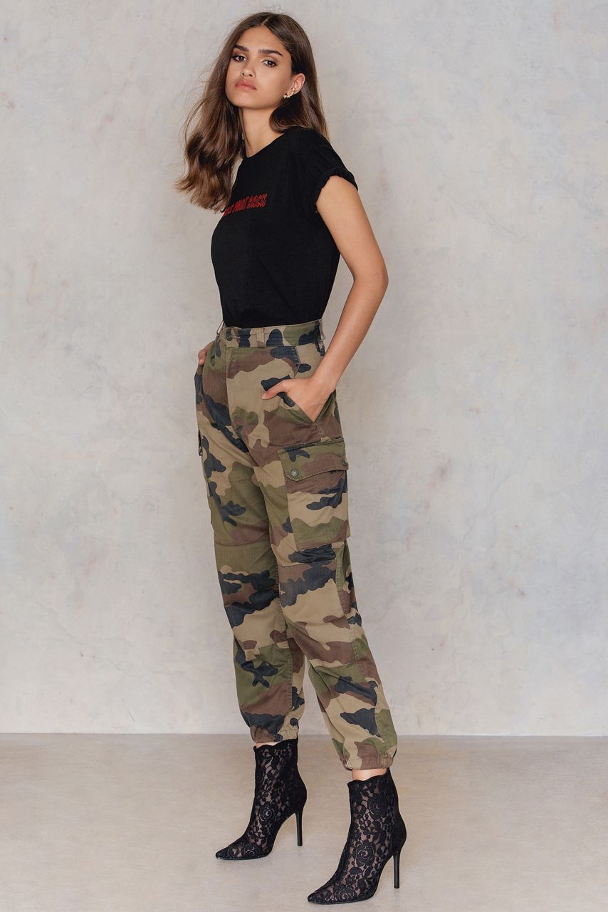 New 1980s  Women's French army camo trousers pants military camouflage cargo combat unissued deadstock
