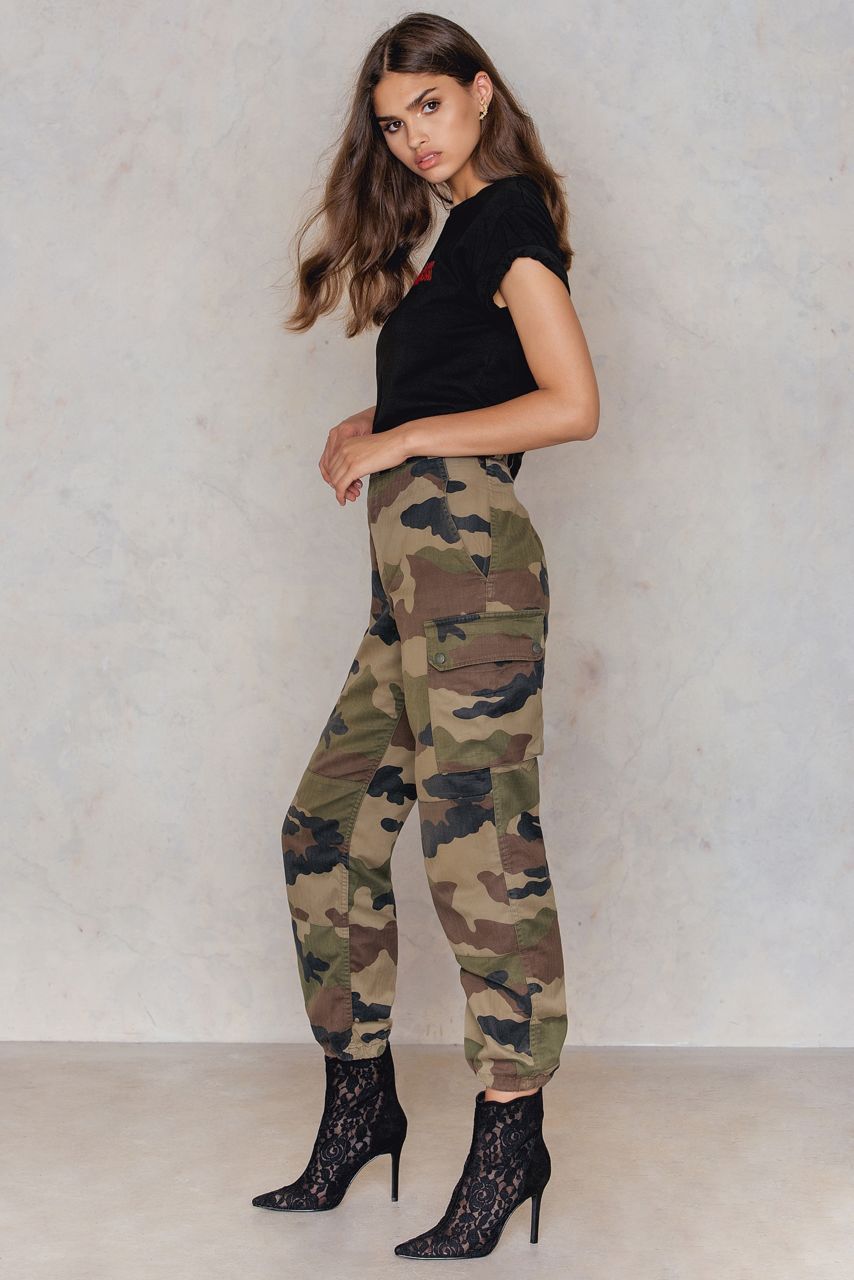New 1980s  Women's French army camo trousers pants military camouflage cargo combat unissued deadstock