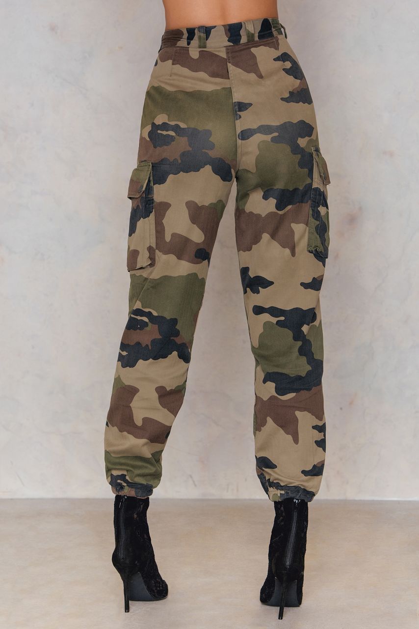 New 1980s  Women's French army camo trousers pants military camouflage cargo combat unissued deadstock