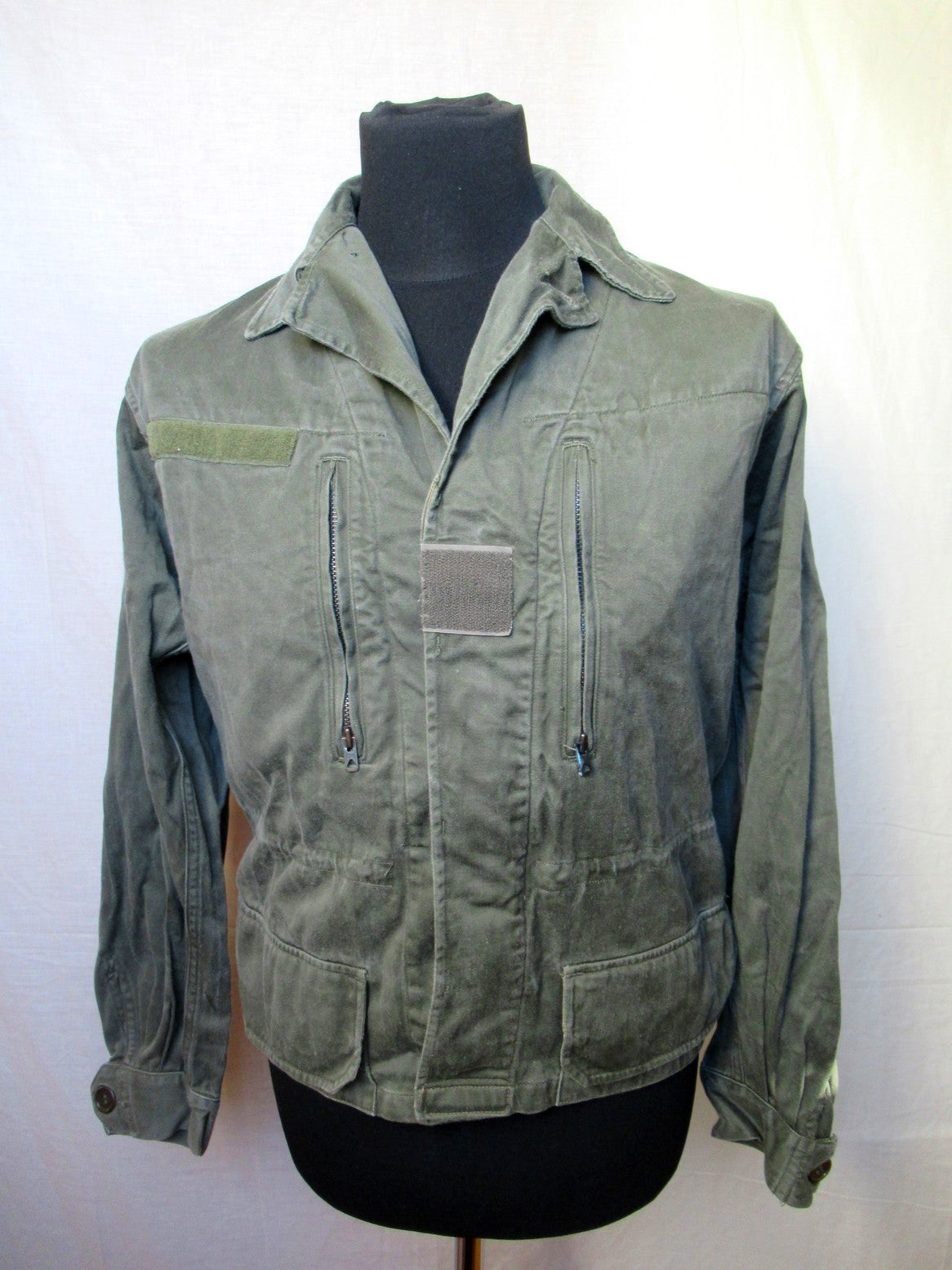 Vintage French army M64 olive field jacket combat coat military short cut