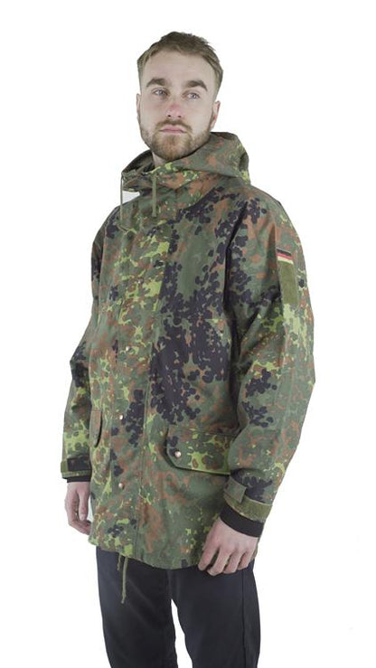 Authentic German Army Goretex  waterproof Parka military coat jacket Bundeswehr camouflage raincoat rain gear camo flecktarn