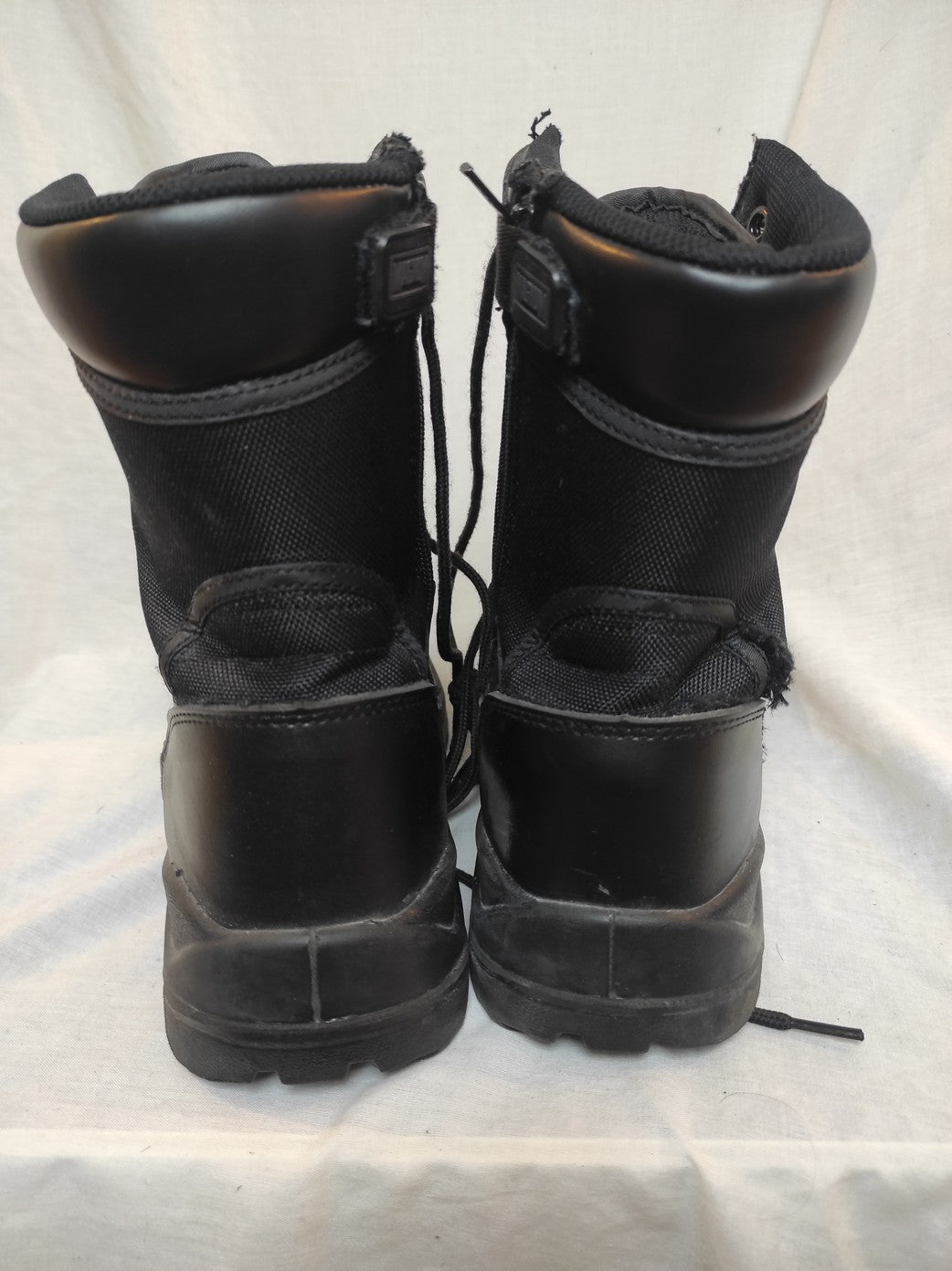 Defected Magnum Centurion 8.0 tactical boots combat lightweight footwear black