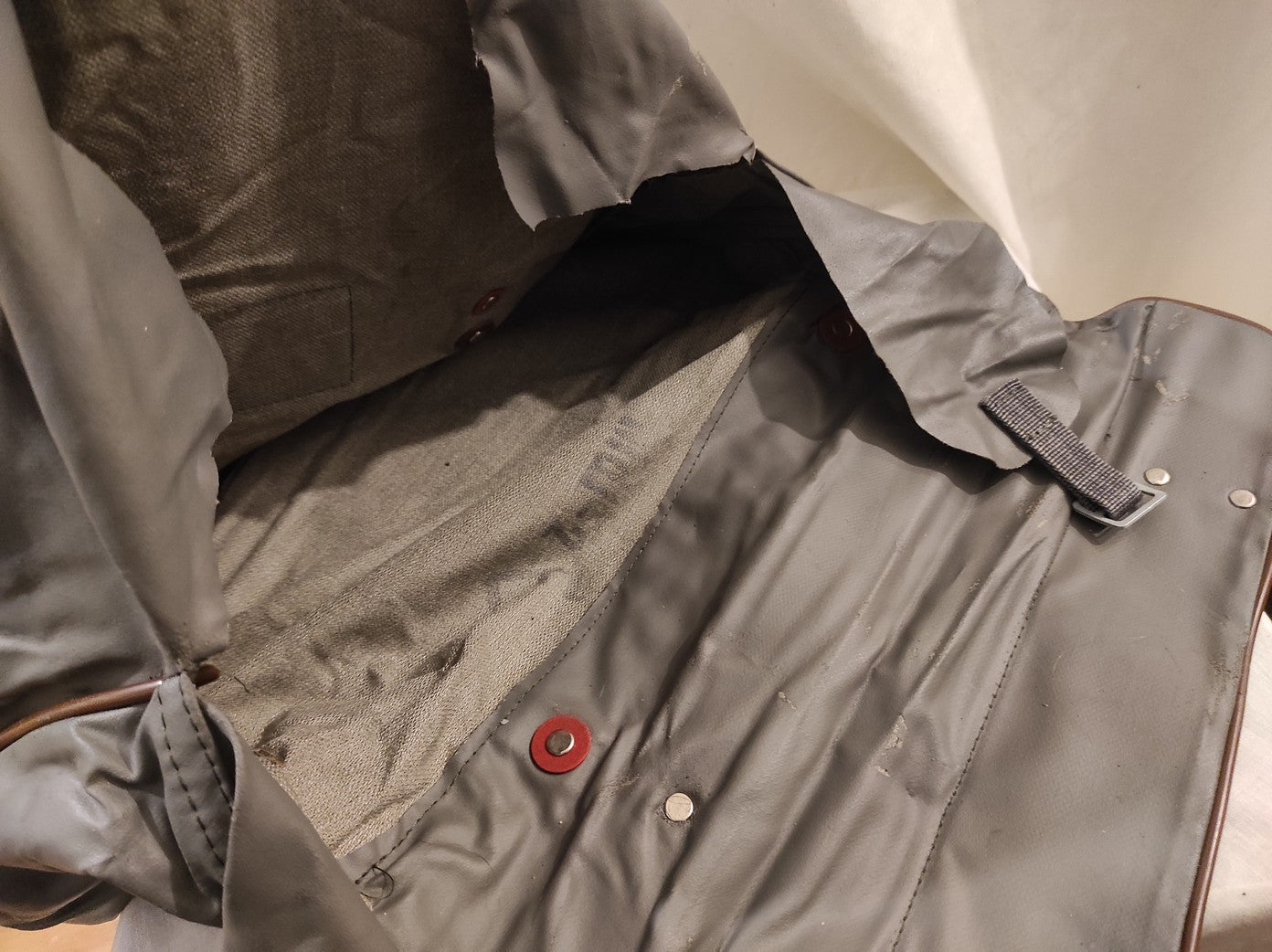 Vintage East German Officer's kit bag waterproof satchel carrier Soviet Era Communist DDR MDI NVA softer material