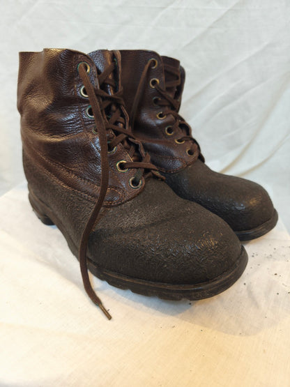 Vintage 1960s Swedish army work boots Brown leather shoes military rubber reds