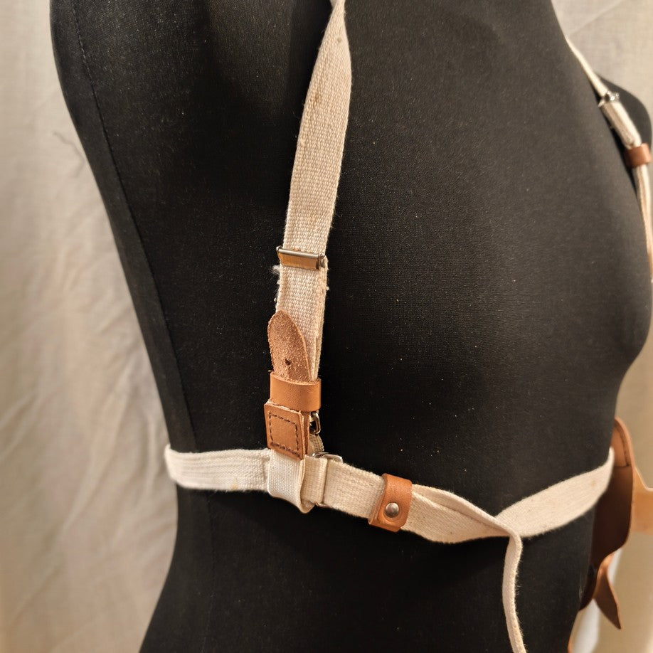 Vintage East German white leather makarov pistol holster Stasi Mdi cold war communist soviet era NVA DDR GDR (Copy)