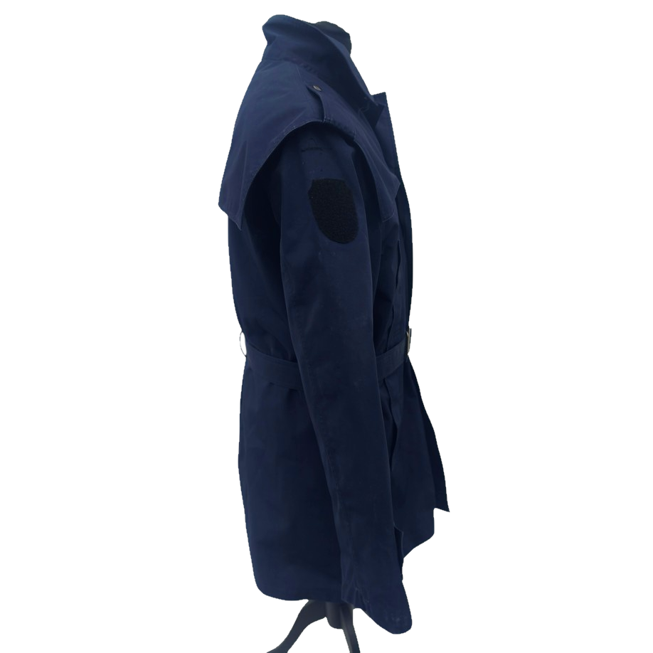 Vintage 1990s-early 2000s Romanian Army navy blue winter parka jacket fully lined military