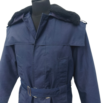 Vintage 19902-early 2000s Romanian Army navy blue winter parka jacket fully lined military black faux fur collar