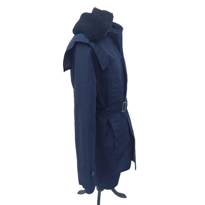 Vintage 19902-early 2000s Romanian Army navy blue winter parka jacket fully lined military black faux fur collar