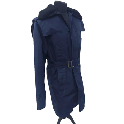 Vintage 19902-early 2000s Romanian Army navy blue winter parka jacket fully lined military black faux fur collar