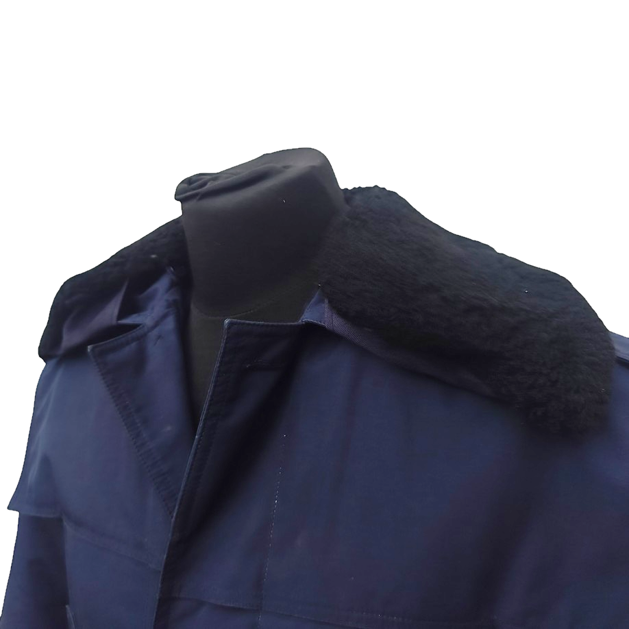 Vintage 19902-early 2000s Romanian Army navy blue winter parka jacket fully lined military black faux fur collar