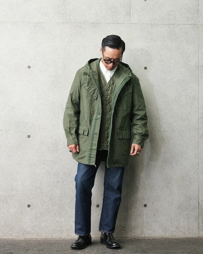 Vintage Belgian Air Force M64 parka jacket coat olive drab military army waterproof membrane raincoat