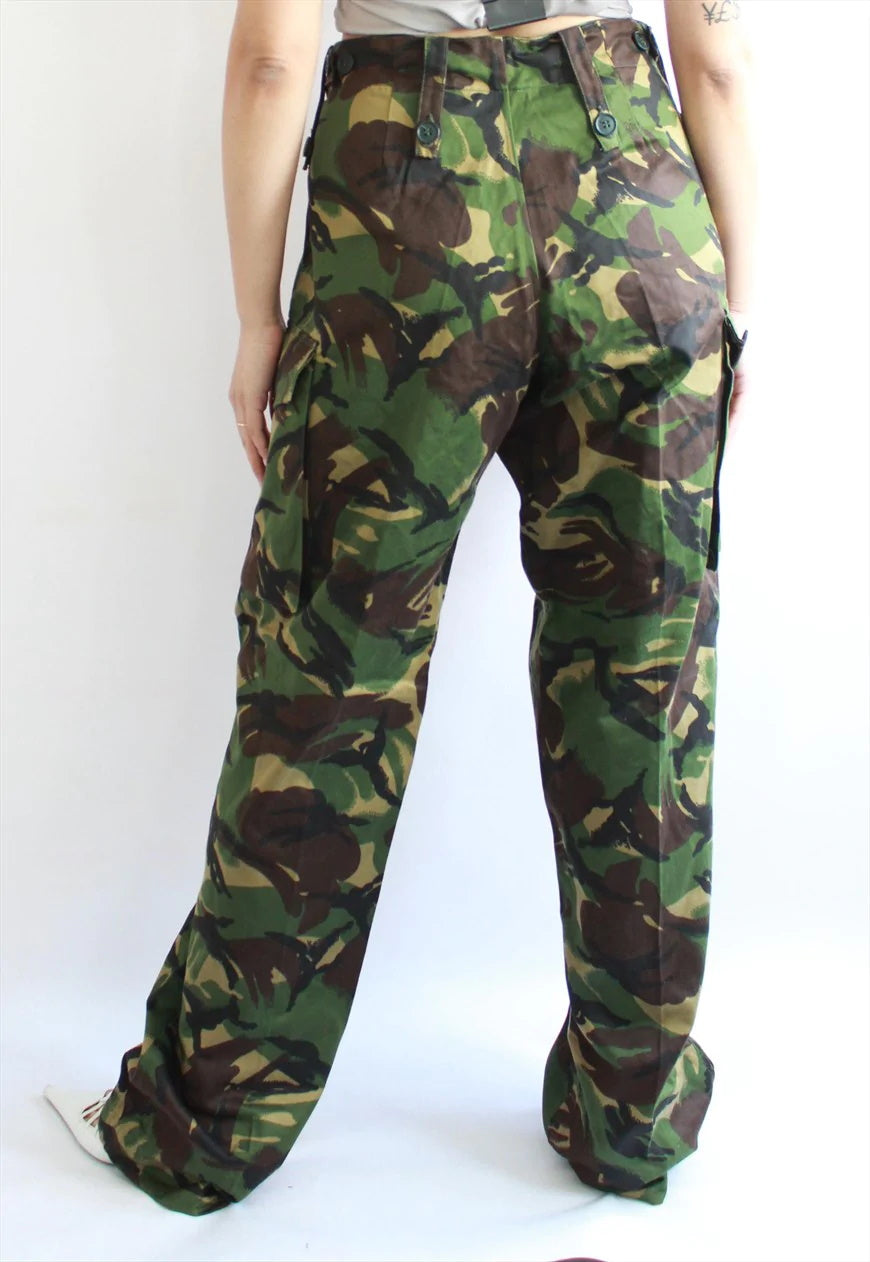 Vintage 1980s British army M85 DPM camo trousers pants high waisted military camouflage cargo combat woodland DPM