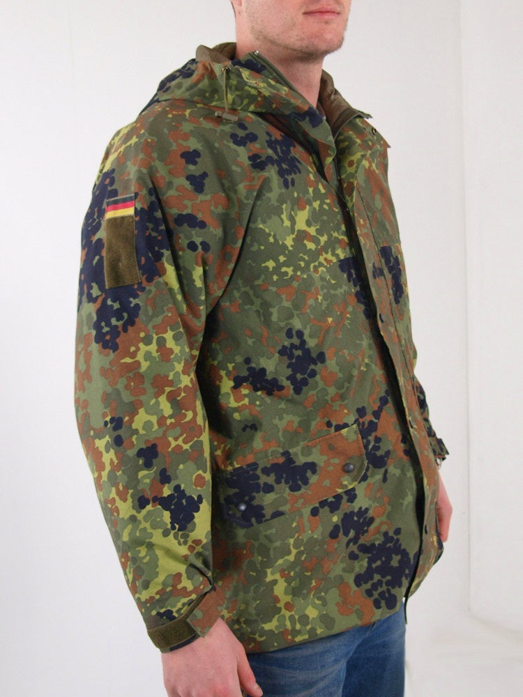 Authentic German Army Goretex  waterproof Parka military coat jacket Bundeswehr camouflage raincoat rain gear camo flecktarn