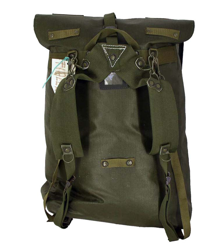 New Unissued Czech army large waterproof backpack rucksack shoulder bag carrier hand satchel military M85 with harness