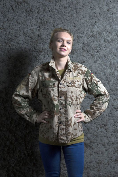 Vintage Women's German desert camo jacket coat surplus army military camouflage field shirt