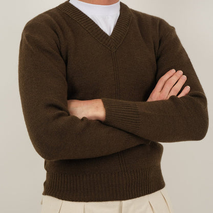 Vintage 1950s French army wool v-neck sweater jumper pullover sweatshirt military khaki stretchy m