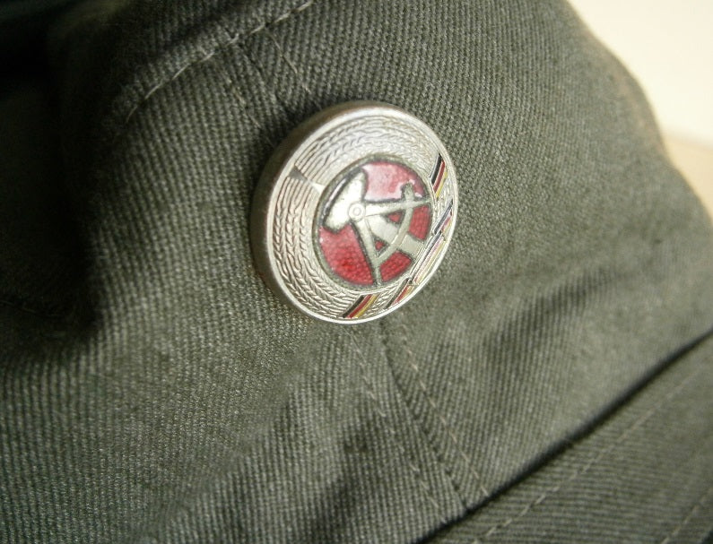 Vintage East German Kampfgruppen peaked cap hat army military communist Soviet DDR NVA MDI