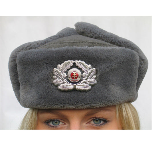 New Vintage East German army grey fur lined winter hat cap military Communist NVA DDR GDR Soviet Era officer
