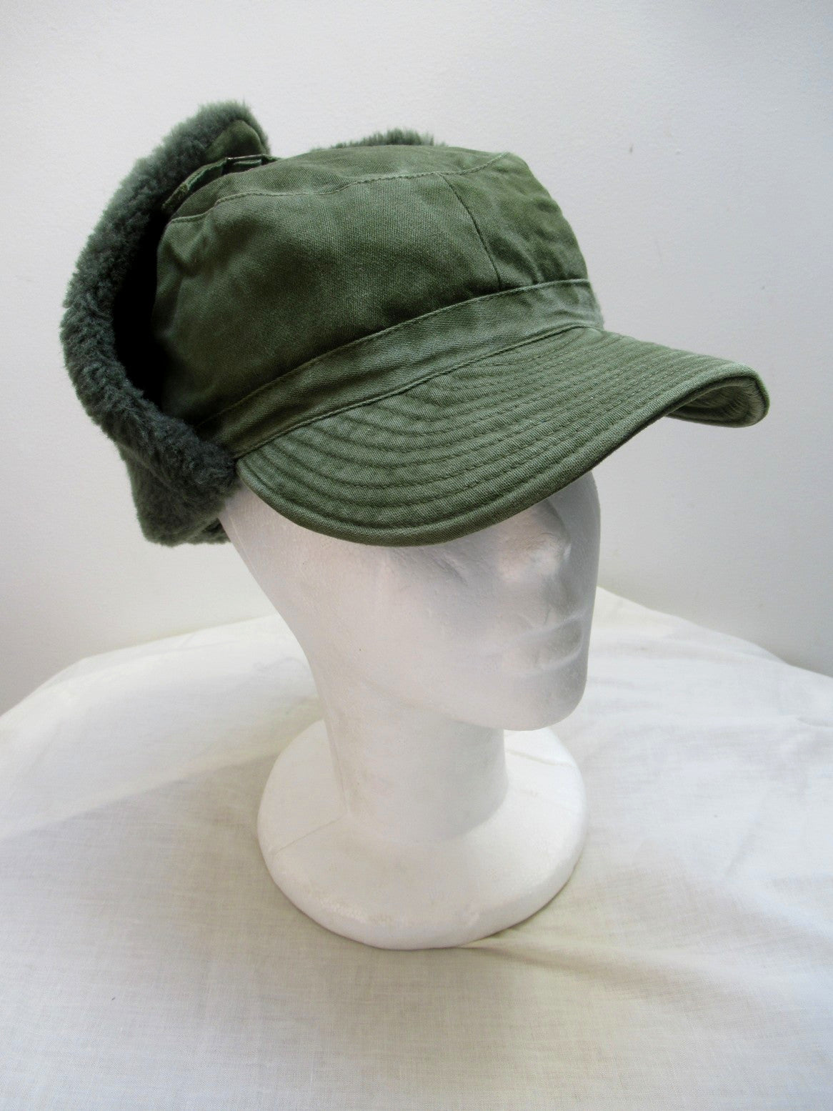 Vintage  Swedish army M59 lined winter hat cap military cold weather 1960s-1970s ear flaps