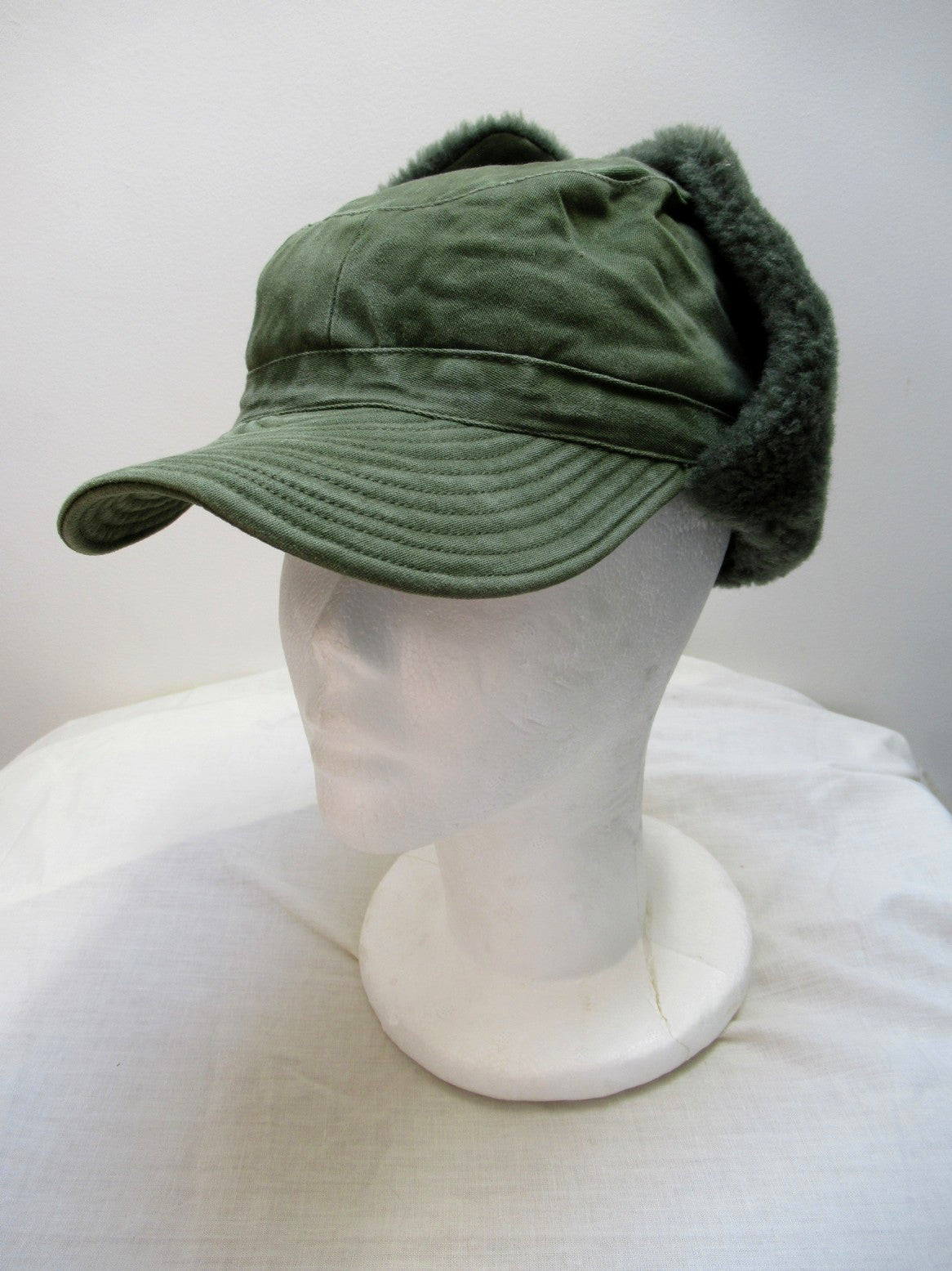Vintage  Swedish army M59 lined winter hat cap military cold weather 1960s-1970s ear flaps