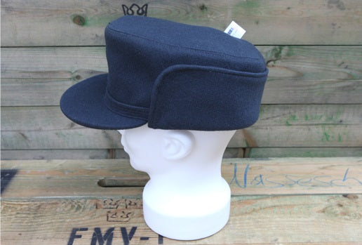 Vintage 1960s Swedish air force blue wool lined winter hat cap Sweden army military