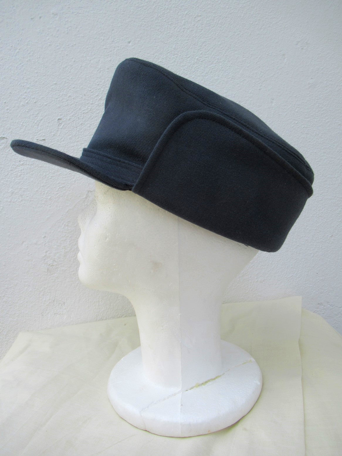 Vintage 1960s Swedish air force blue wool lined winter hat cap mountain gaberdine army military