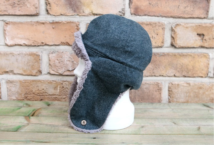 Vintage 1970s Swiss army grey wool faux fur lined winter hat cap Switzerland military