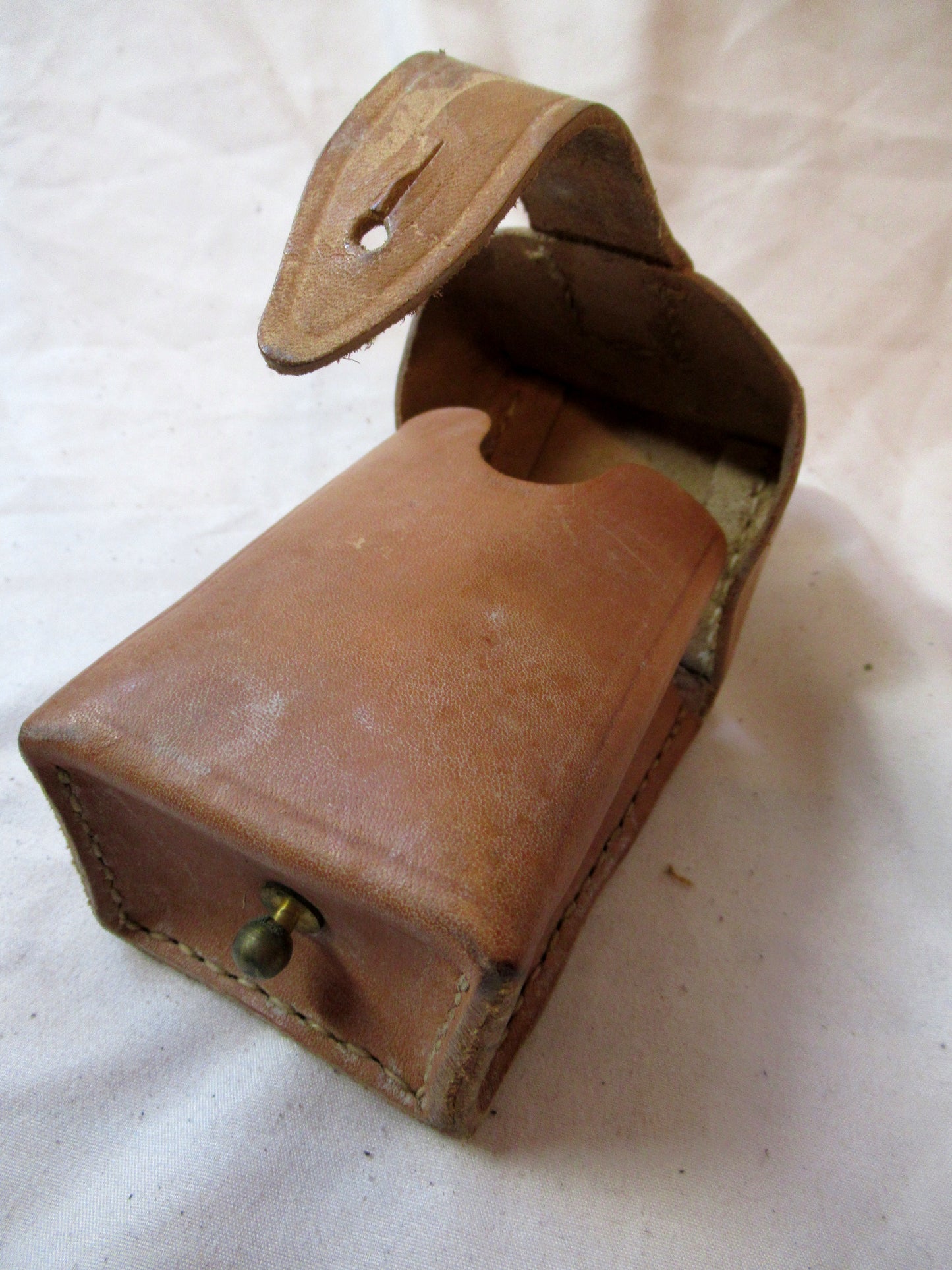 Vintage Yugoslavian army leather Mauser ammo single belt pouch military ammunition JNA Communist Soviet Era